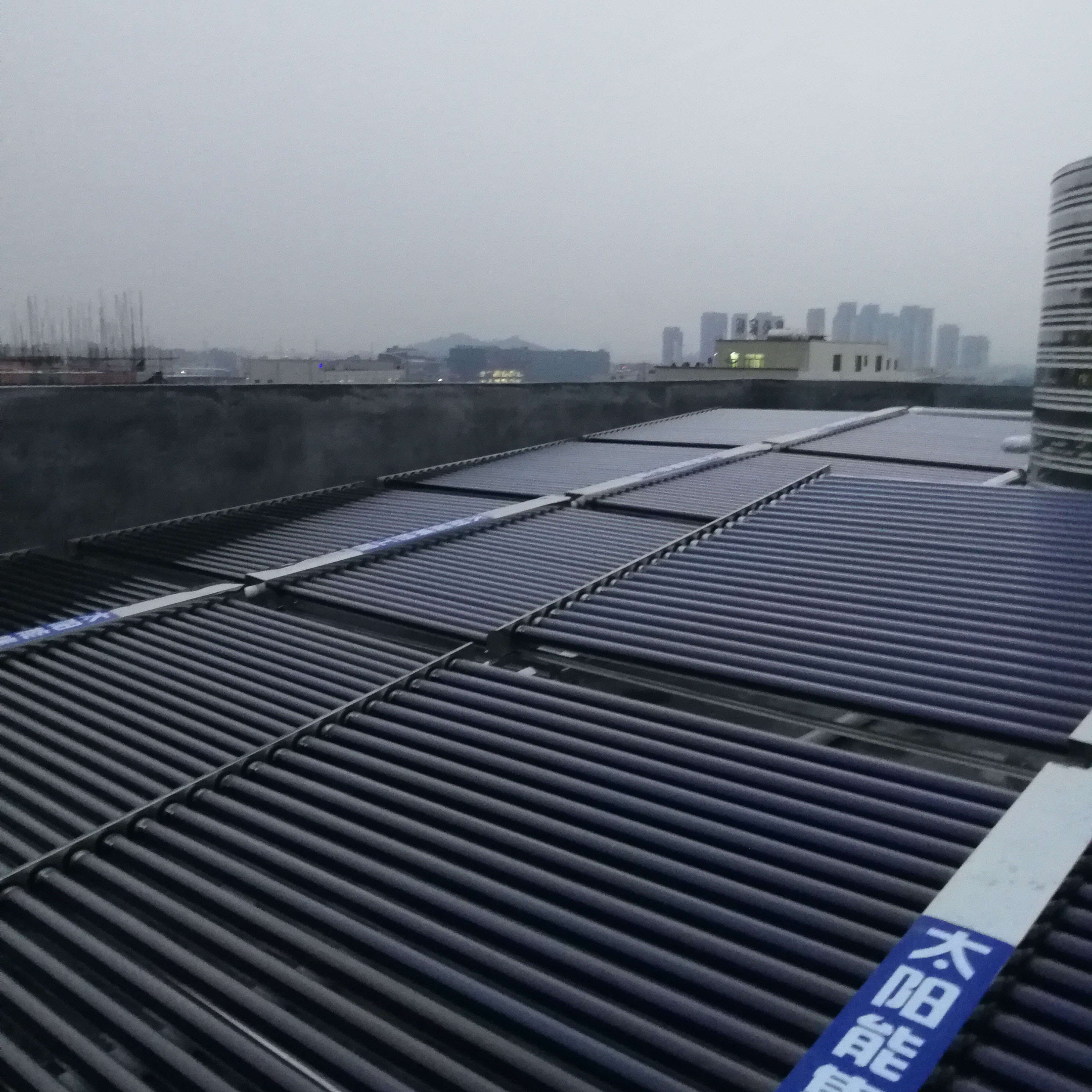 太阳能热水器0036
